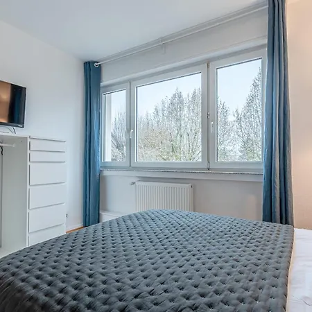Les Trois Frontieres Apartment *